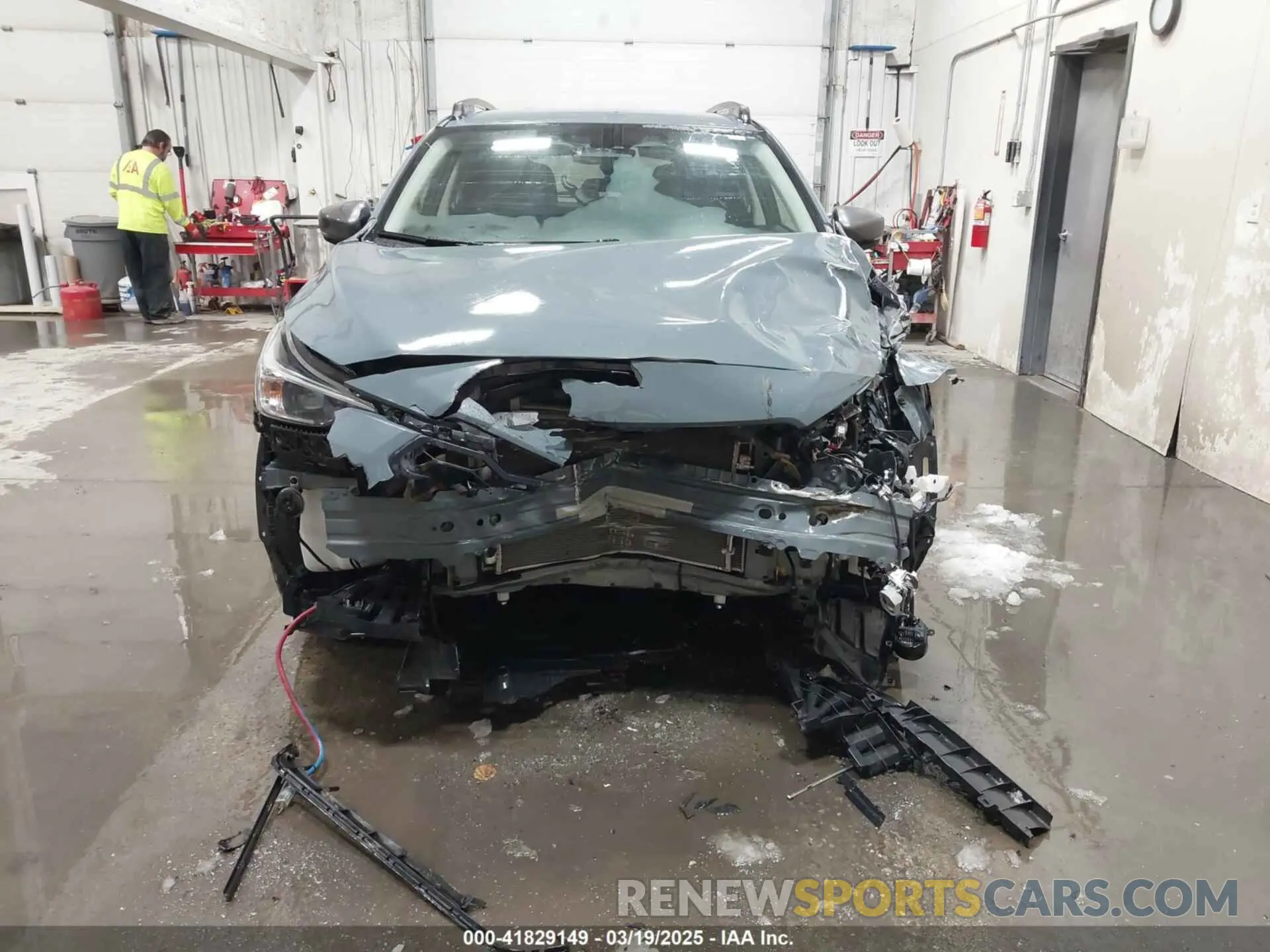 13 fotografías del automóvil dañado JF2GUADC4R8252489 SUBARU CROSSTREK 2024