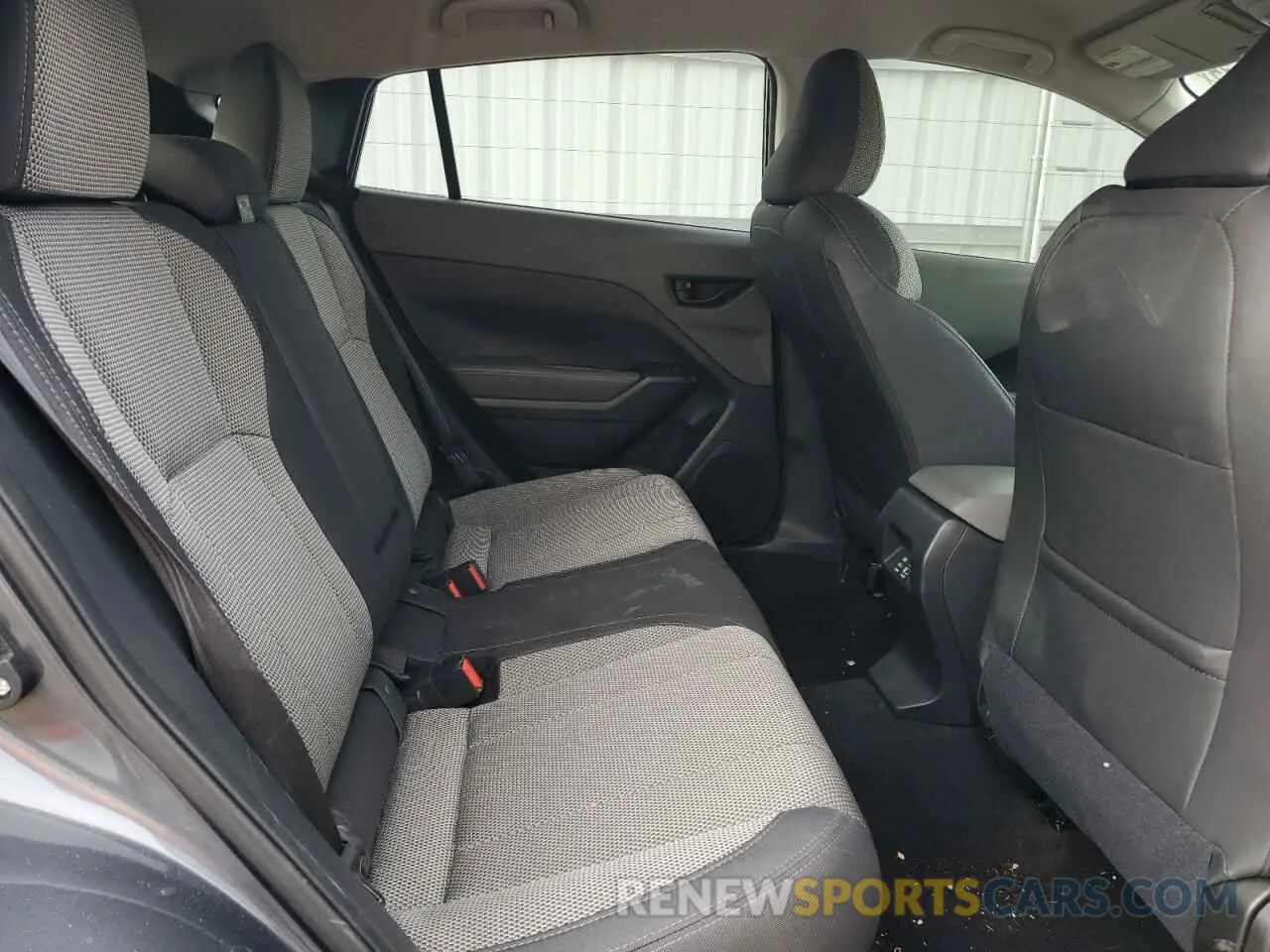 11 fotografías del automóvil dañado JF2GUADC4R8875689 SUBARU CROSSTREK 2024