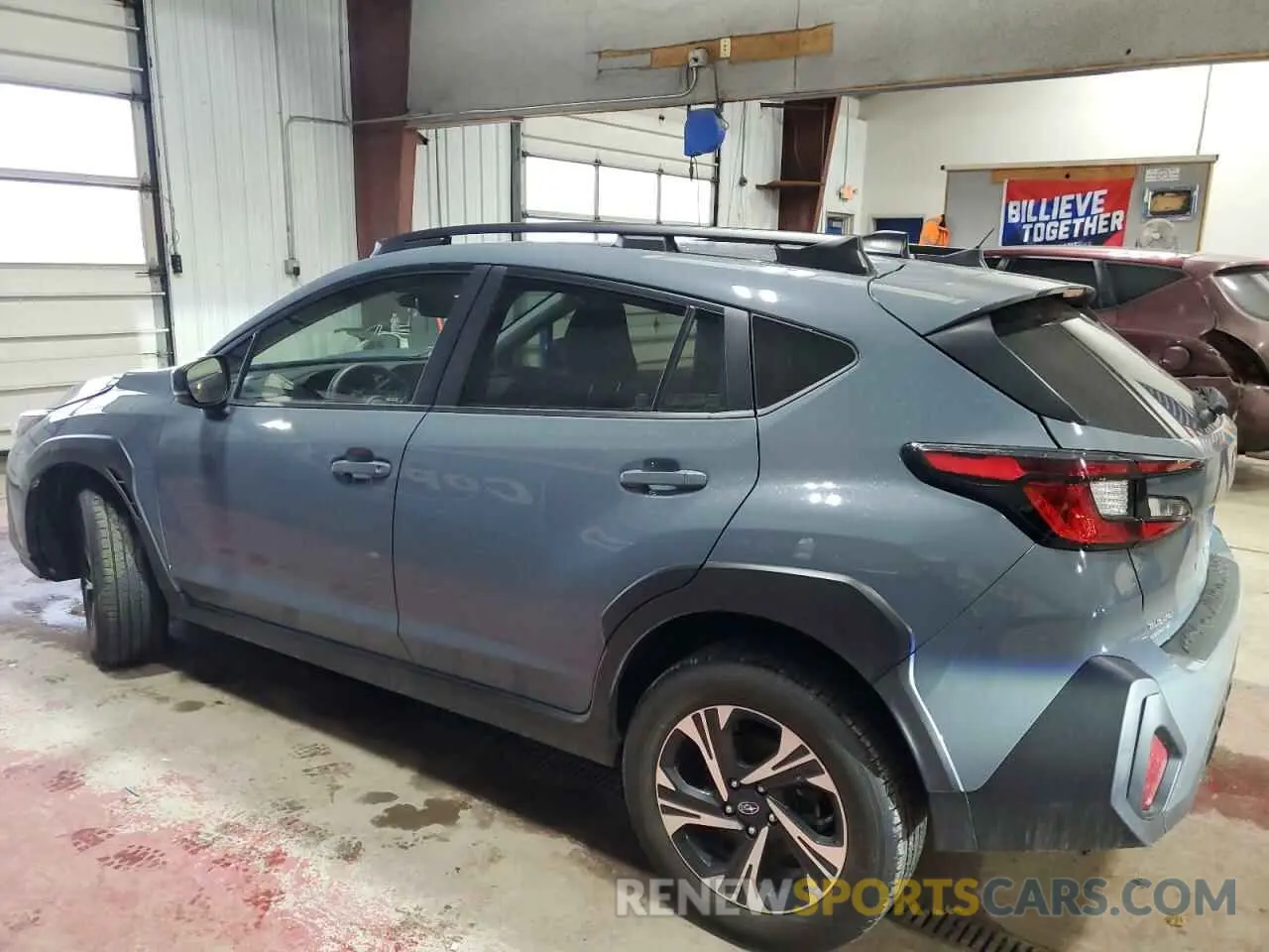 2 fotografías del automóvil dañado JF2GUADC5RH245857 SUBARU CROSSTREK 2024