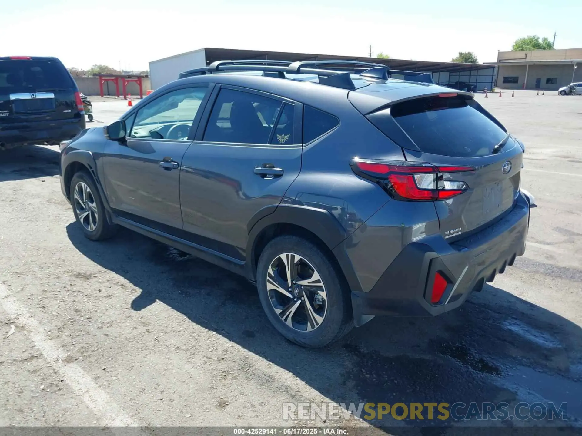 3 fotografías del automóvil dañado JF2GUADC5RH890329 SUBARU CROSSTREK 2024