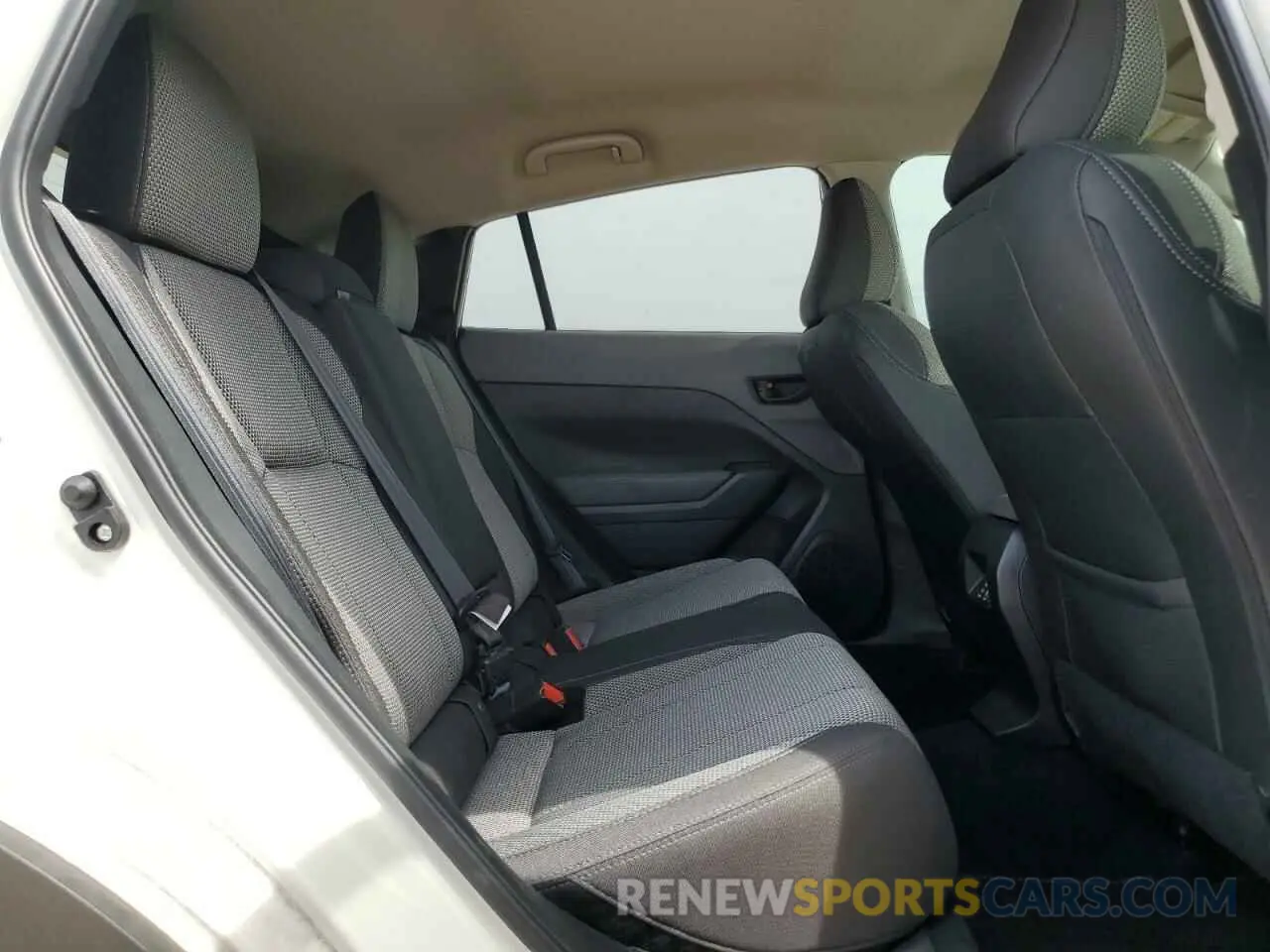 11 fotografías del automóvil dañado JF2GUADC6R8363416 SUBARU CROSSTREK 2024