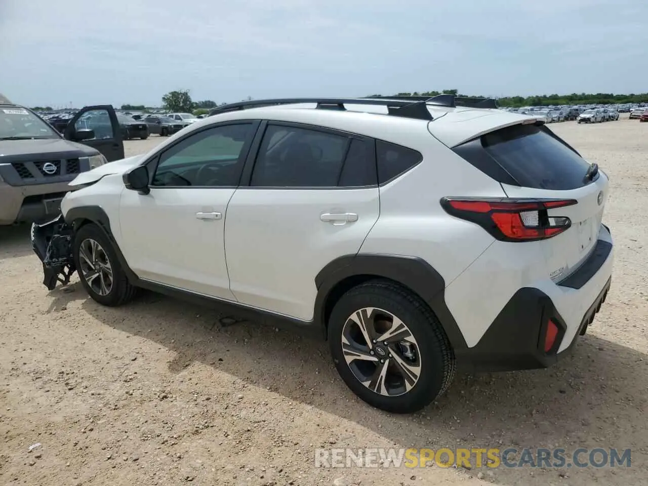 2 fotografías del automóvil dañado JF2GUADC6R8363416 SUBARU CROSSTREK 2024