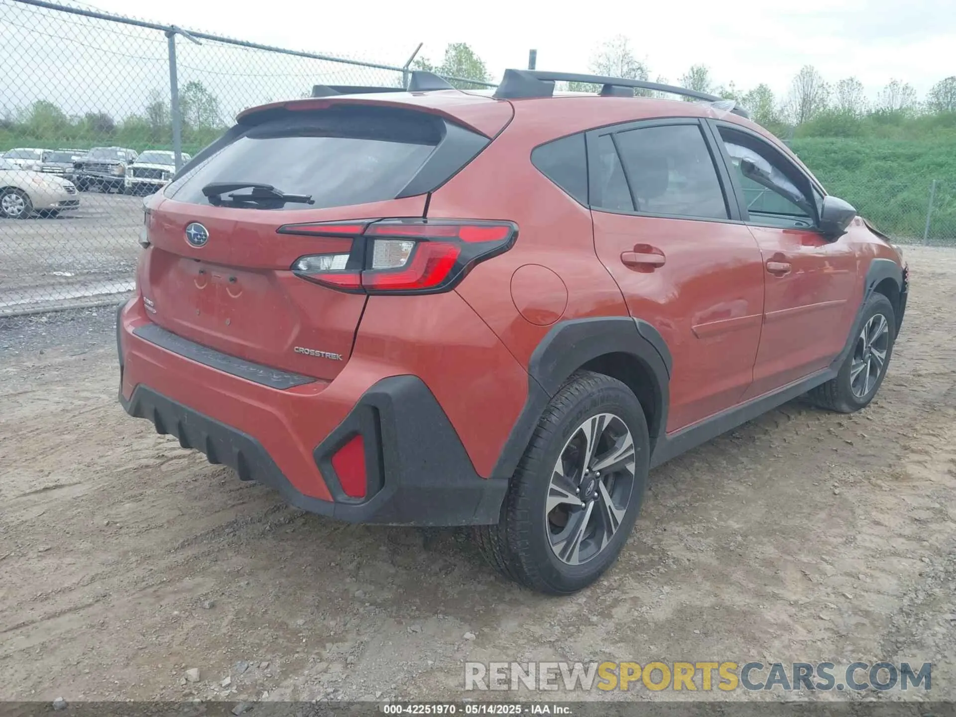 4 fotografías del automóvil dañado JF2GUADC6RH302552 SUBARU CROSSTREK 2024