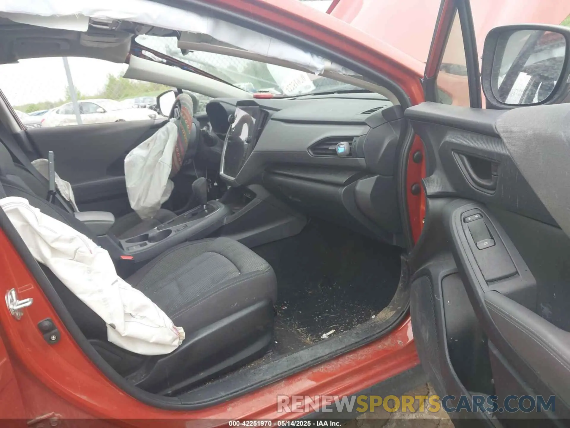 5 fotografías del automóvil dañado JF2GUADC6RH302552 SUBARU CROSSTREK 2024