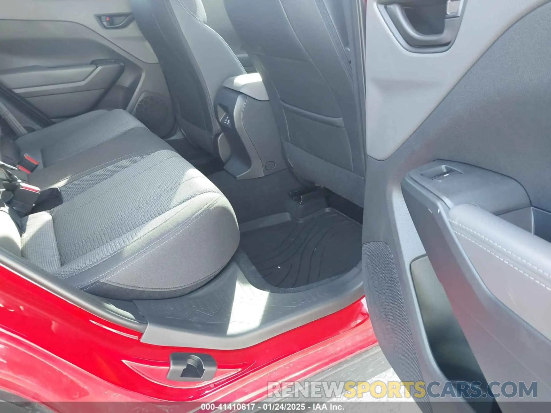 8 fotografías del automóvil dañado JF2GUADC6RH878089 SUBARU CROSSTREK 2024