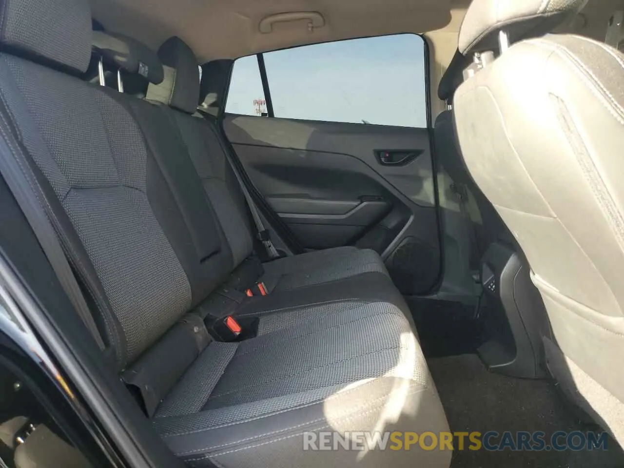 10 fotografías del automóvil dañado JF2GUADC8R8295183 SUBARU CROSSTREK 2024