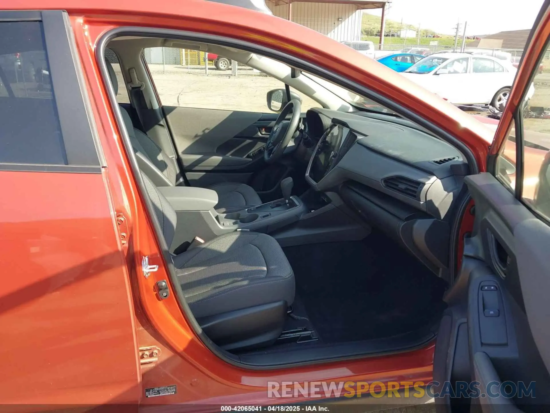 5 fotografías del automóvil dañado JF2GUADC8RH882175 SUBARU CROSSTREK 2024