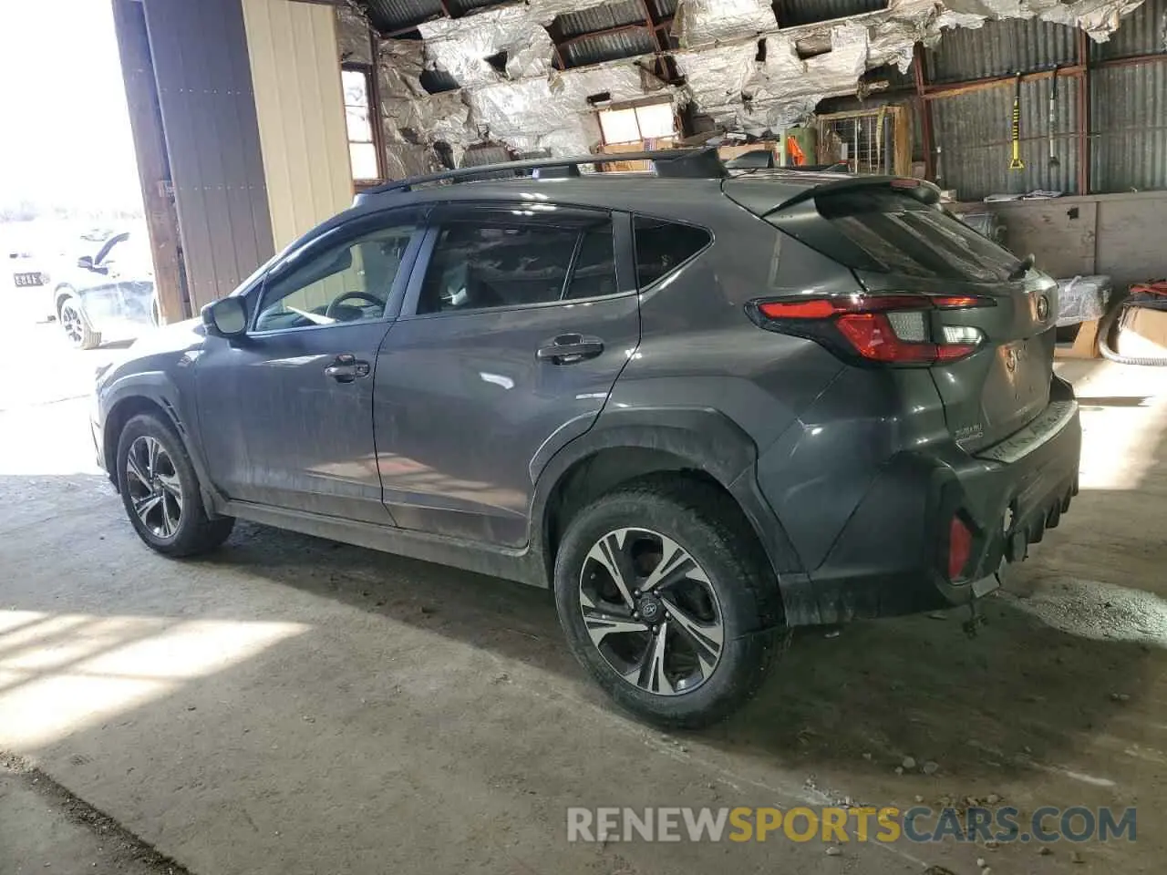 2 fotografías del automóvil dañado JF2GUADC9R8233789 SUBARU CROSSTREK 2024