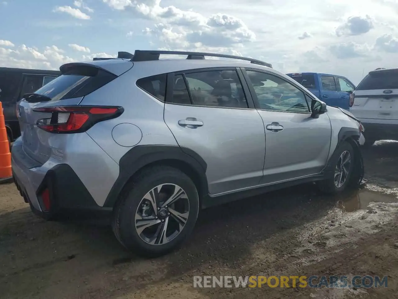 3 fotografías del automóvil dañado JF2GUADC9R8299131 SUBARU CROSSTREK 2024