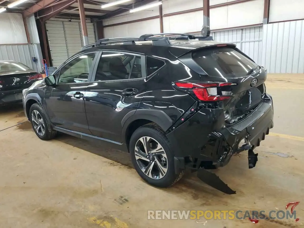 2 fotografías del automóvil dañado JF2GUADCXR8865863 SUBARU CROSSTREK 2024