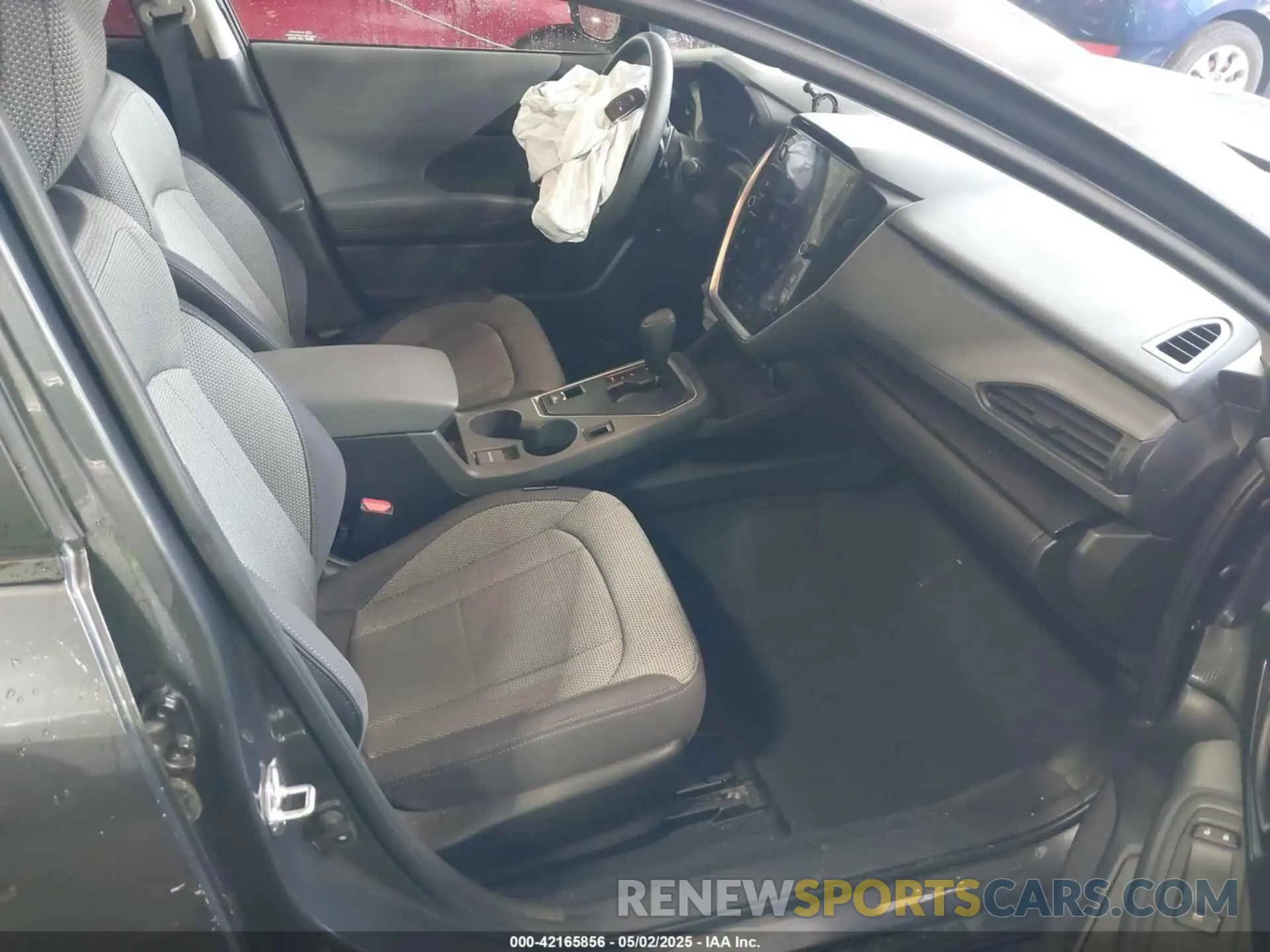 5 fotografías del automóvil dañado JF2GUADCXRH207069 SUBARU CROSSTREK 2024