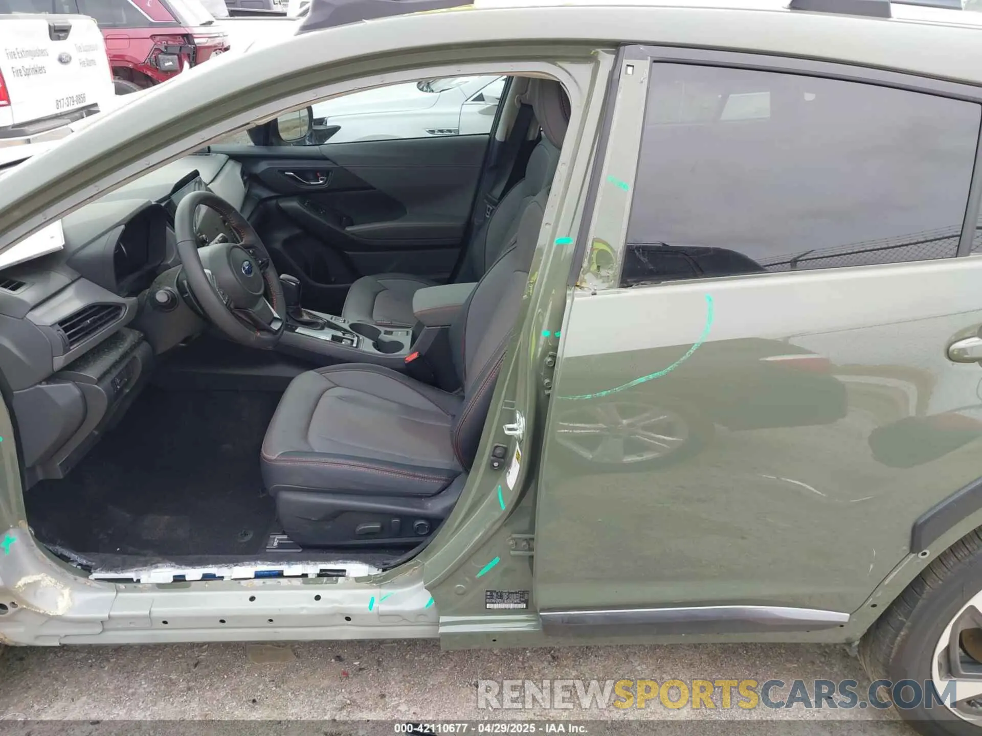 14 fotografías del automóvil dañado 4S4GUHL61S3702682 SUBARU CROSSTREK 2025