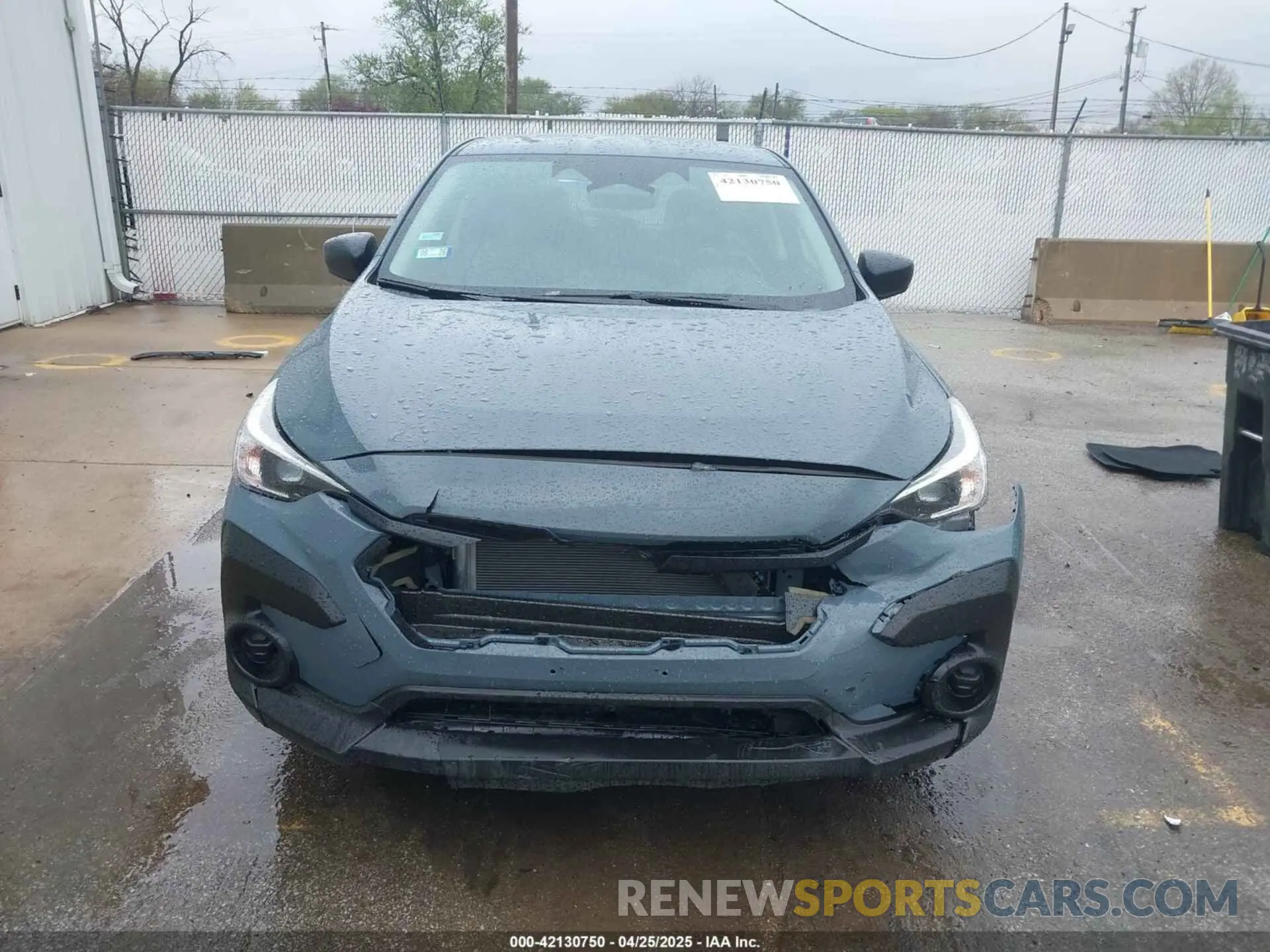 13 fotografías del automóvil dañado JF2GUABC1S8223993 SUBARU CROSSTREK 2025