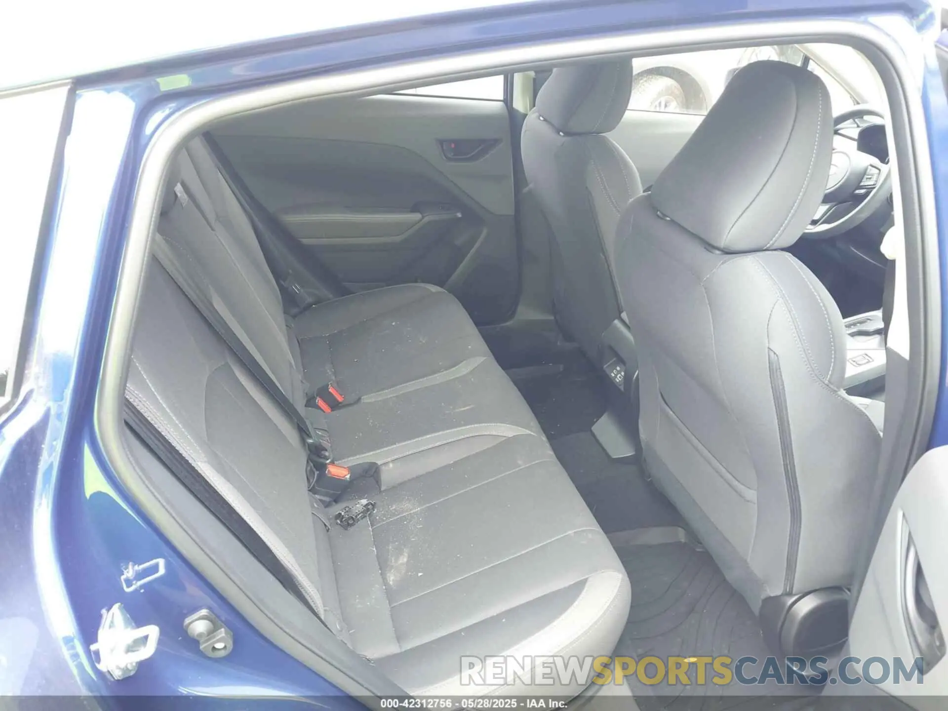 8 fotografías del automóvil dañado JF2GUHDCXSH212075 SUBARU CROSSTREK 2025