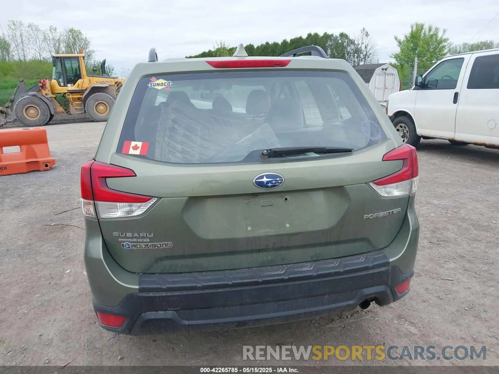 16 fotografías del automóvil dañado JF2SKACC0KH524625 SUBARU FORESTER 2019