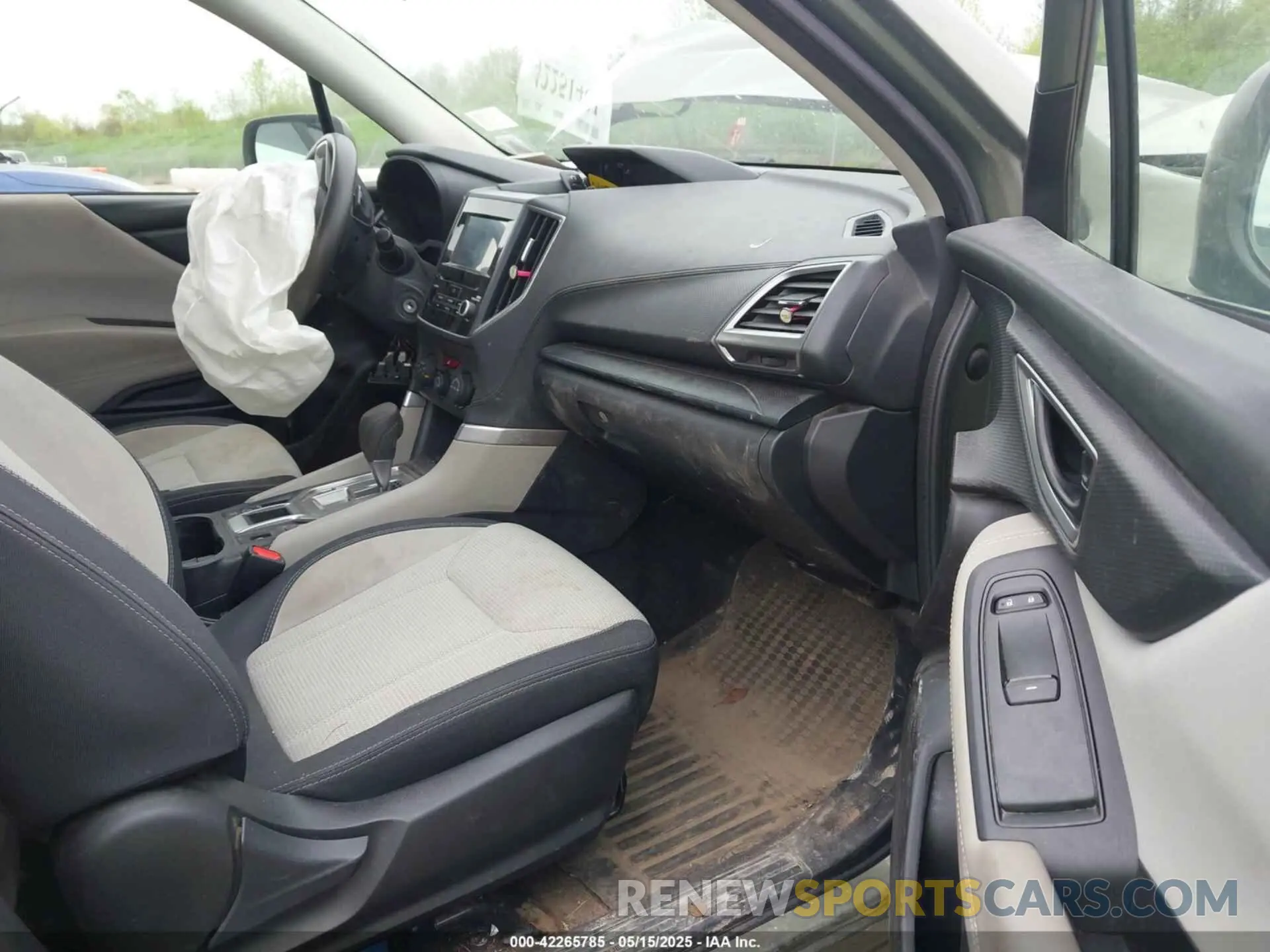 5 fotografías del automóvil dañado JF2SKACC0KH524625 SUBARU FORESTER 2019