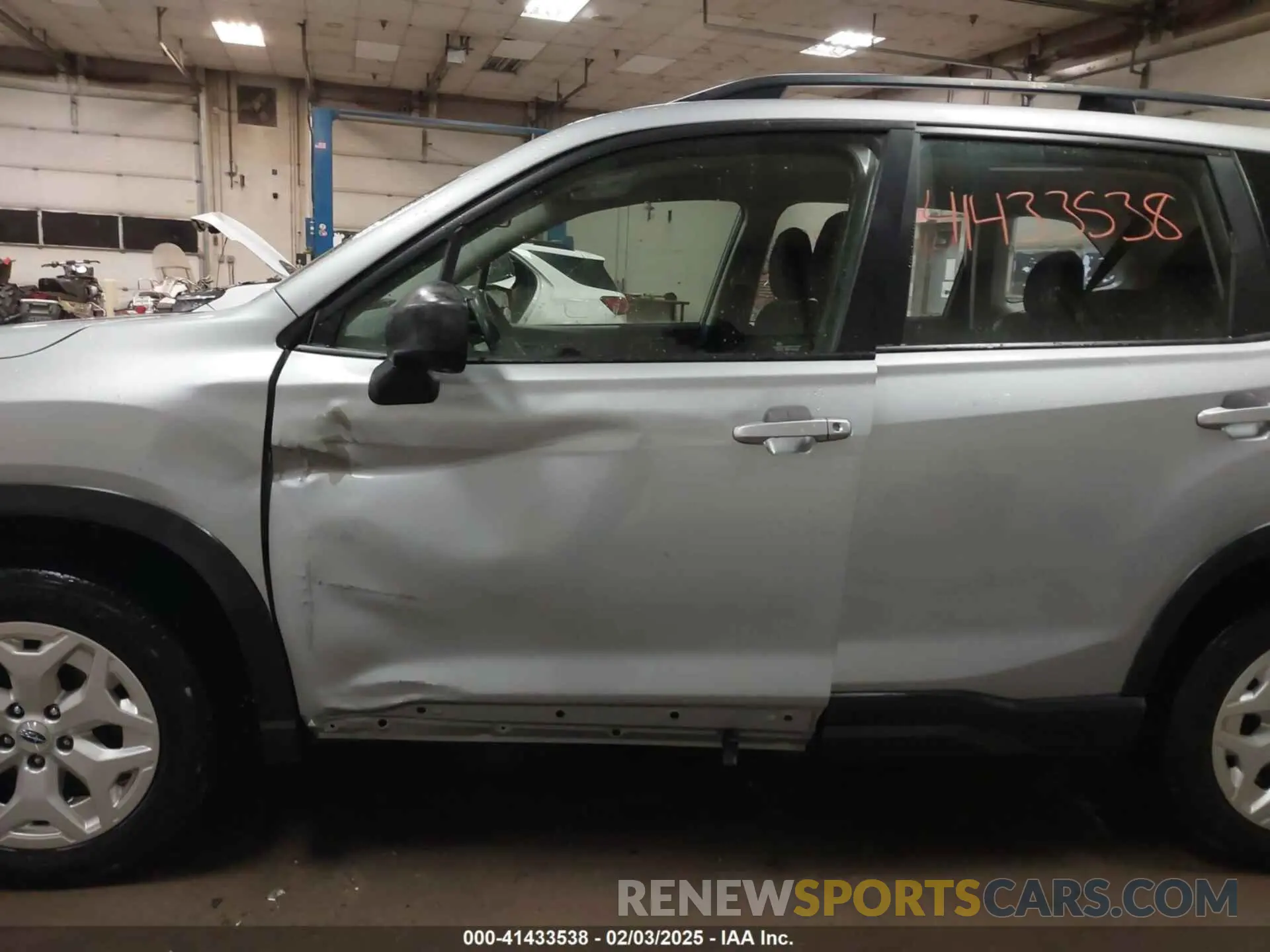 6 fotografías del automóvil dañado JF2SKACC1KH567791 SUBARU FORESTER 2019