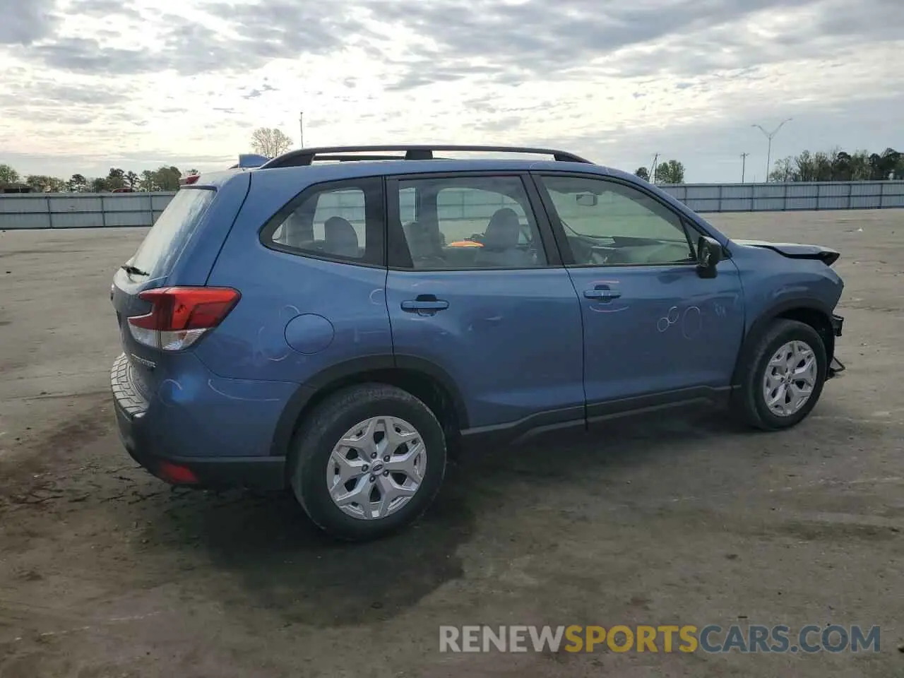 3 fotografías del automóvil dañado JF2SKACC7KH541275 SUBARU FORESTER 2019