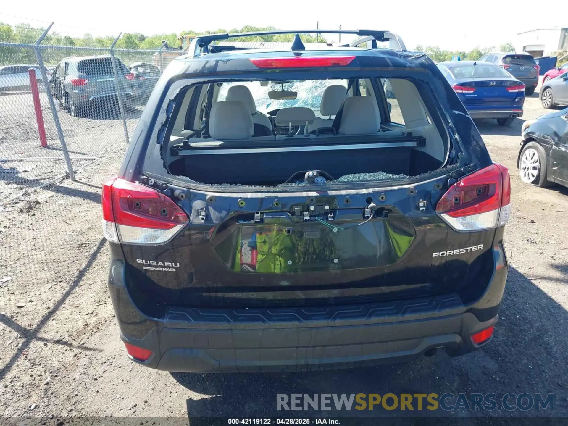 17 fotografías del automóvil dañado JF2SKACC8KH508138 SUBARU FORESTER 2019