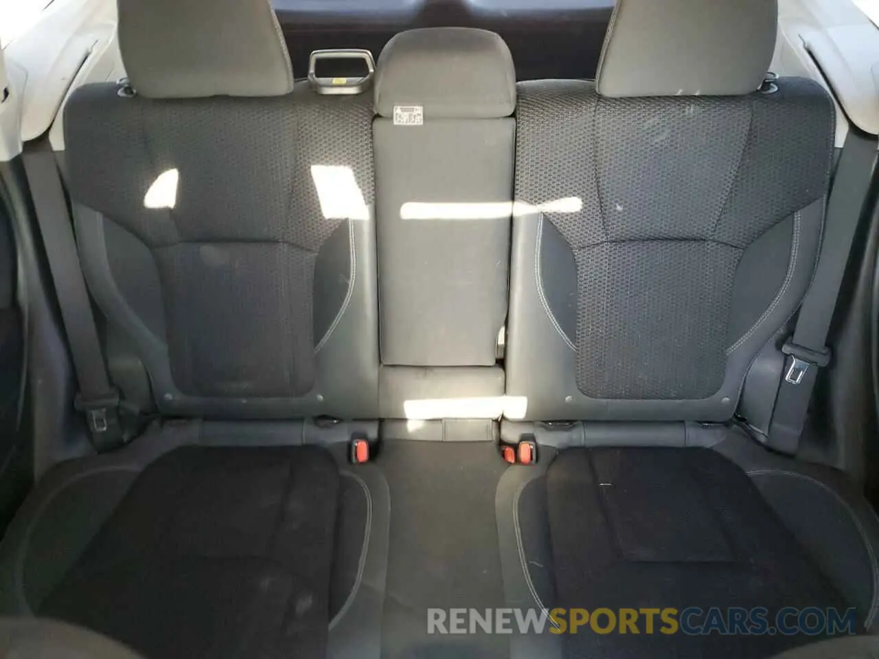 10 fotografías del automóvil dañado JF2SKAEC0KH526291 SUBARU FORESTER 2019