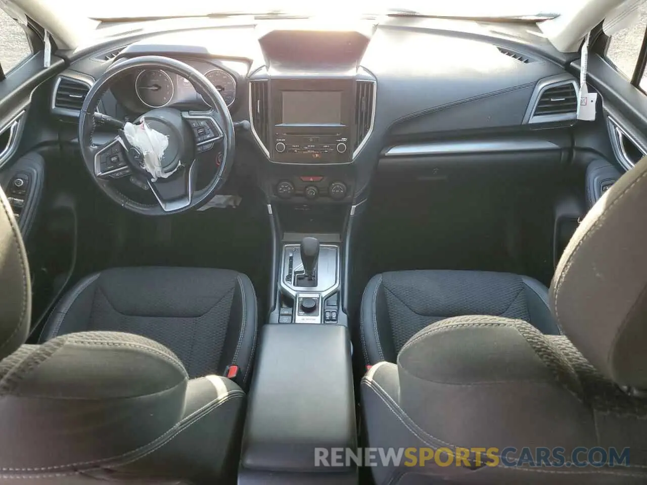 8 fotografías del automóvil dañado JF2SKAEC0KH526291 SUBARU FORESTER 2019