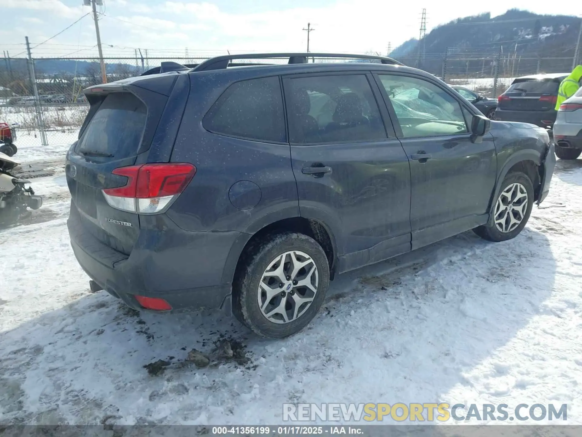 4 fotografías del automóvil dañado JF2SKAEC1KH568971 SUBARU FORESTER 2019