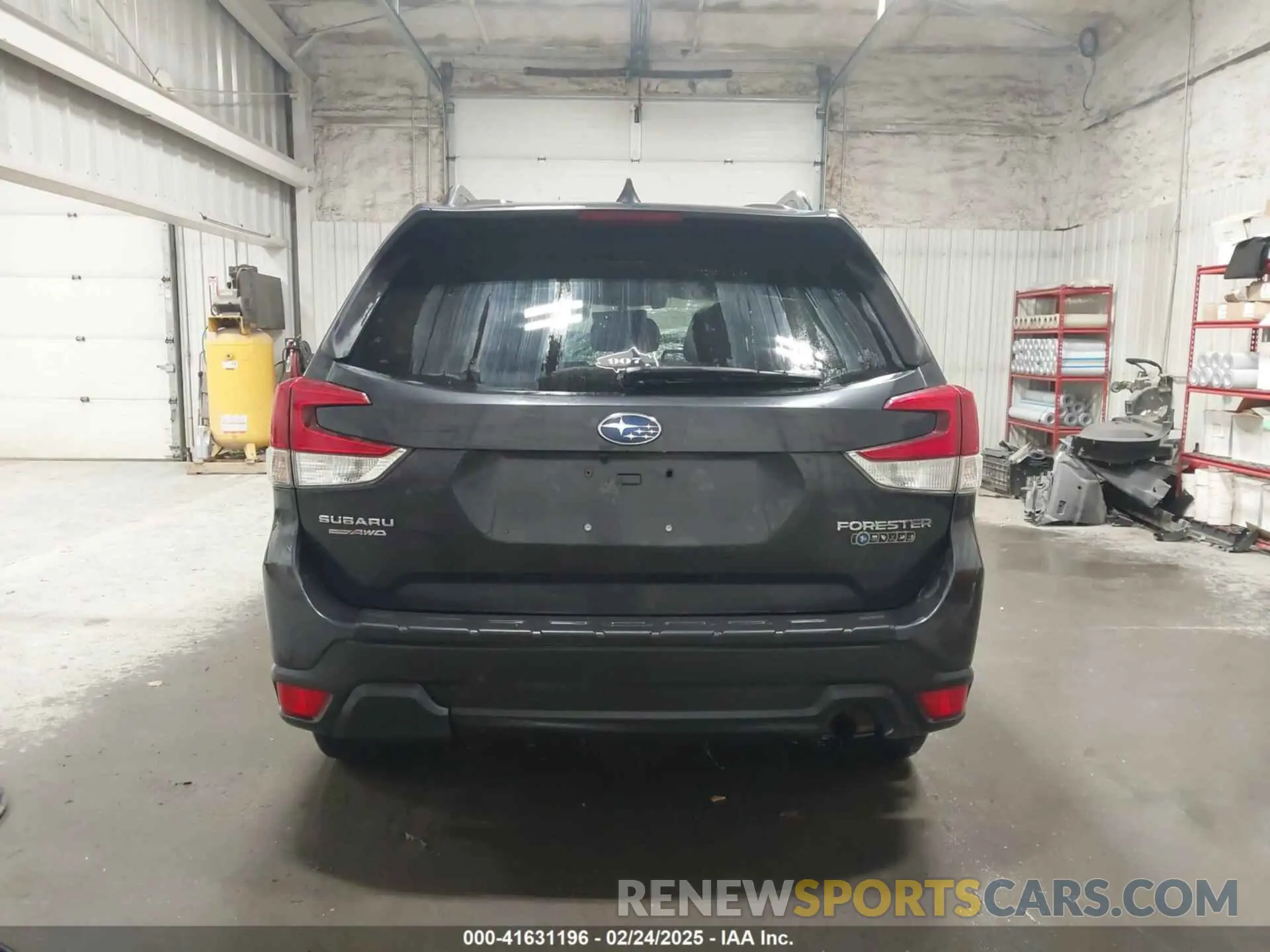 16 fotografías del automóvil dañado JF2SKAEC2KH533677 SUBARU FORESTER 2019
