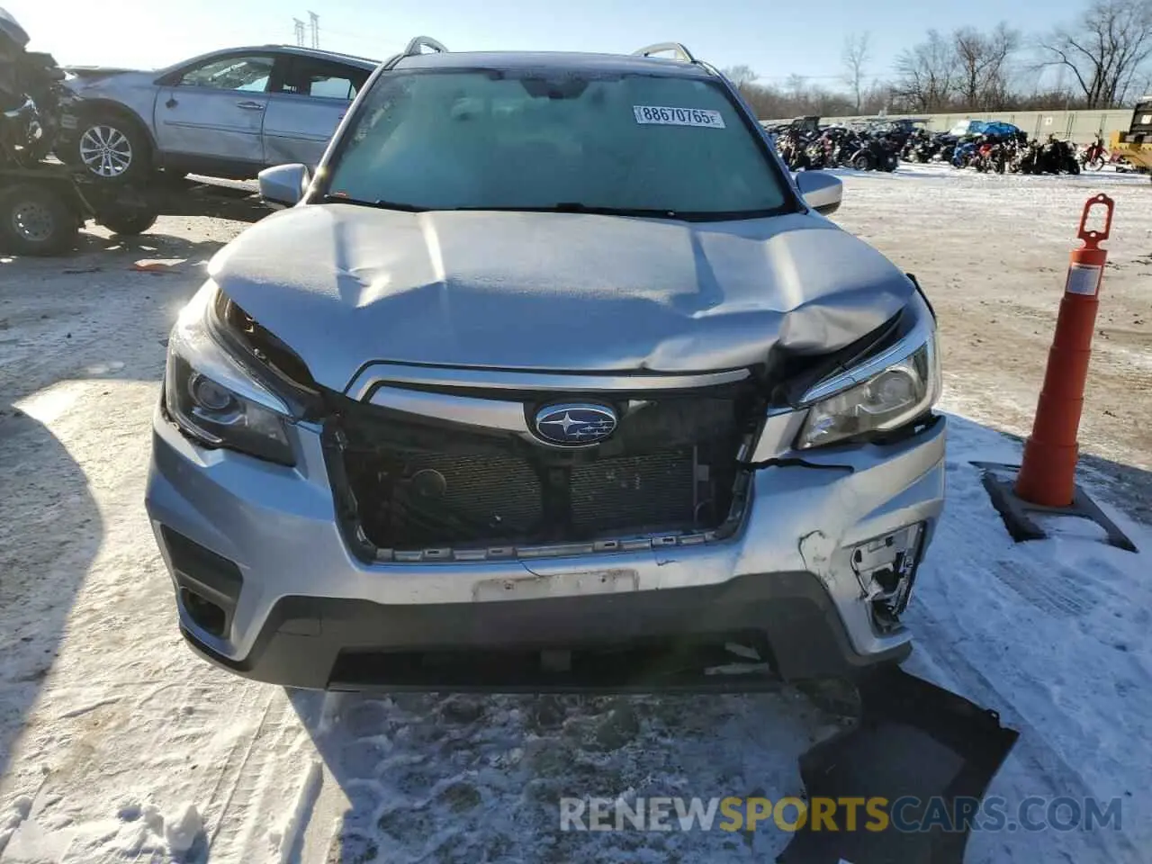 5 fotografías del automóvil dañado JF2SKAEC3KH400636 SUBARU FORESTER 2019