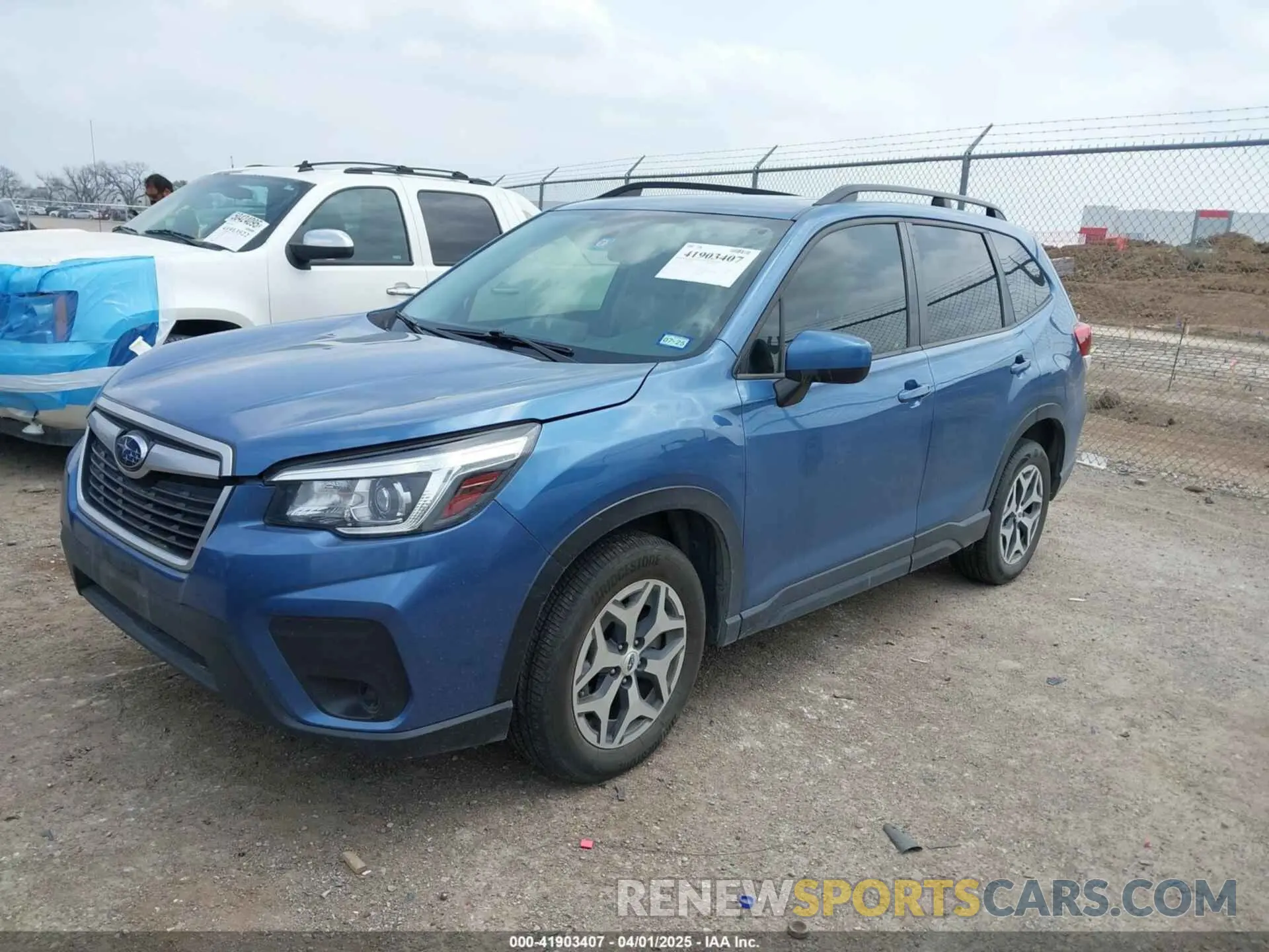 2 fotografías del automóvil dañado JF2SKAEC3KH538077 SUBARU FORESTER 2019