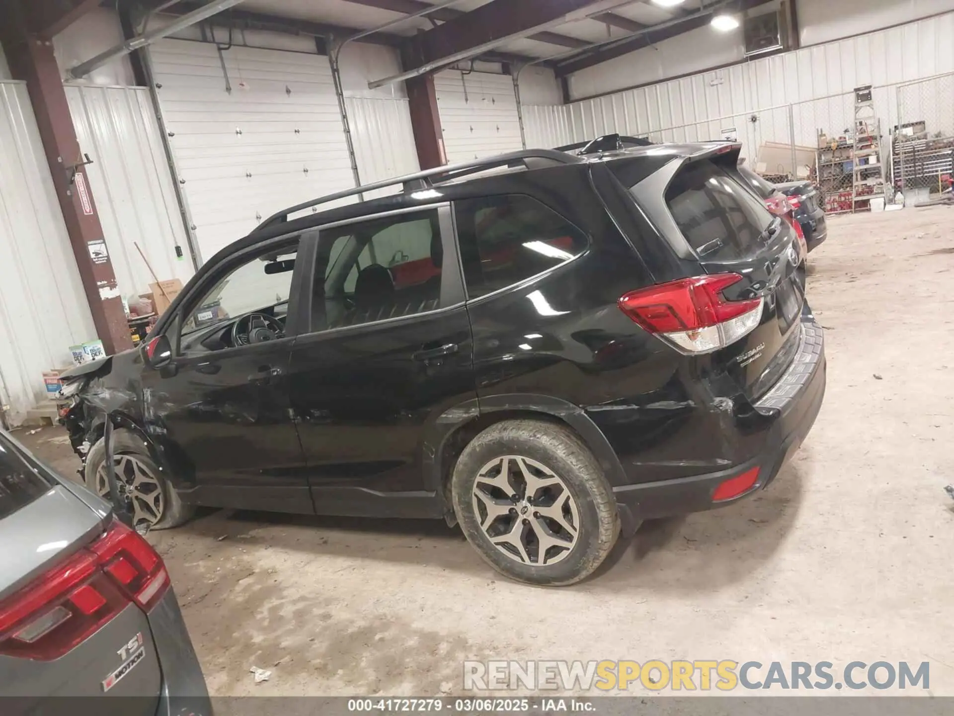 14 fotografías del automóvil dañado JF2SKAEC4KH535317 SUBARU FORESTER 2019