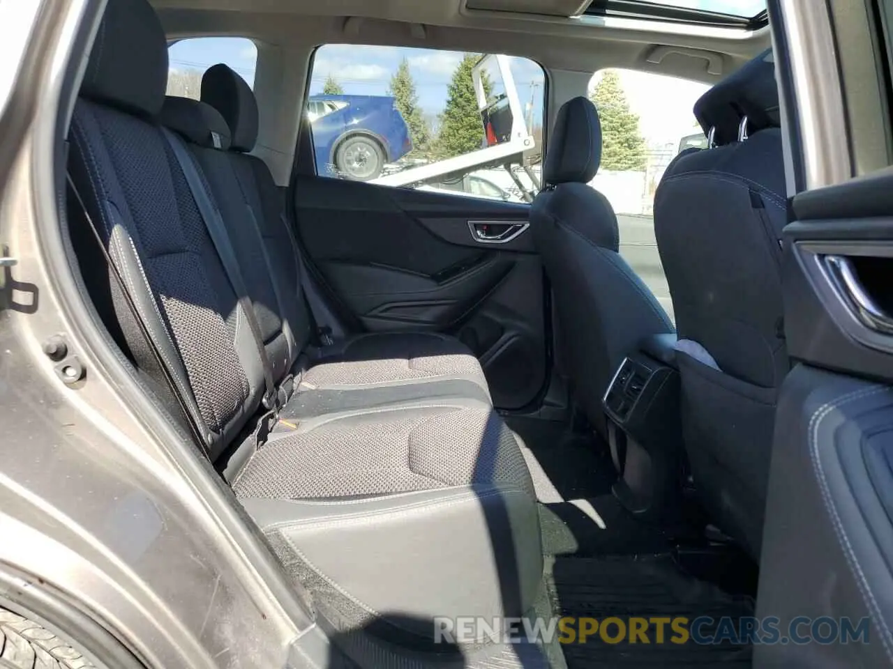 11 fotografías del automóvil dañado JF2SKAEC7KH593874 SUBARU FORESTER 2019