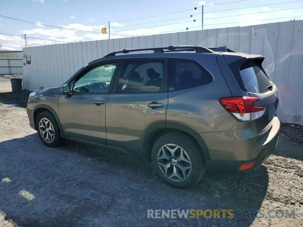 2 fotografías del automóvil dañado JF2SKAEC7KH593874 SUBARU FORESTER 2019