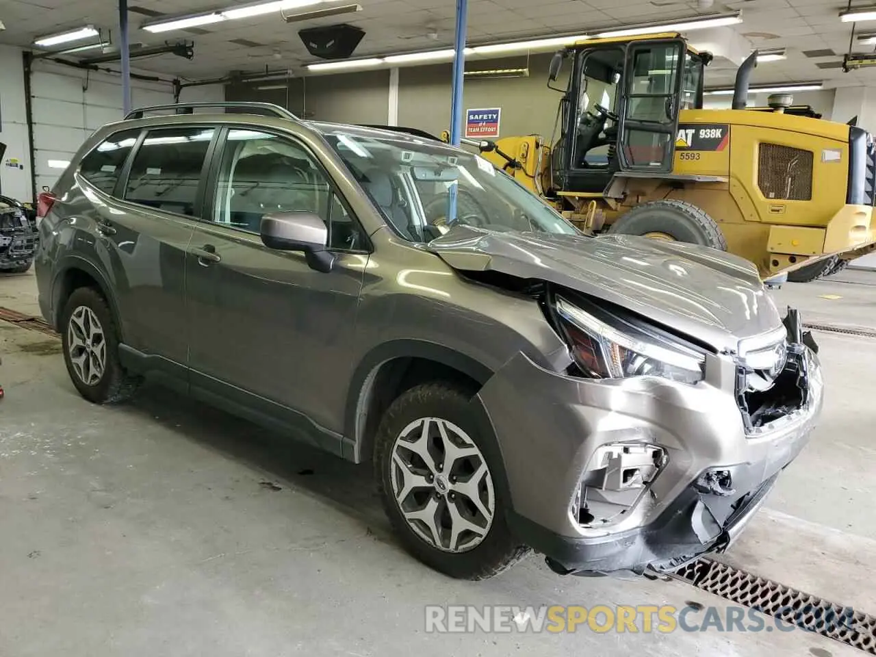 4 fotografías del automóvil dañado JF2SKAEC8KH530430 SUBARU FORESTER 2019