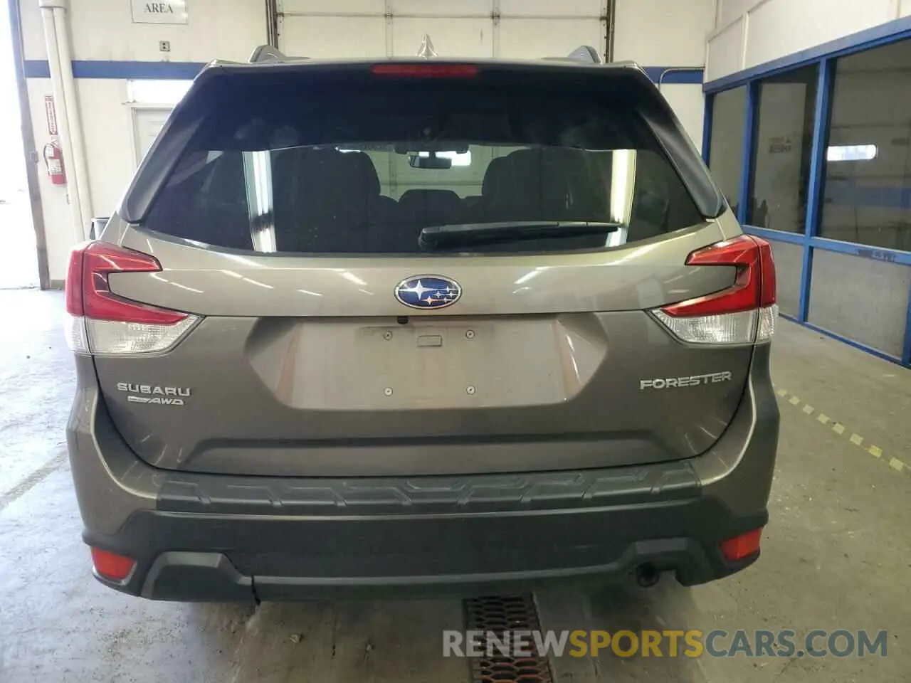 6 fotografías del automóvil dañado JF2SKAEC8KH530430 SUBARU FORESTER 2019