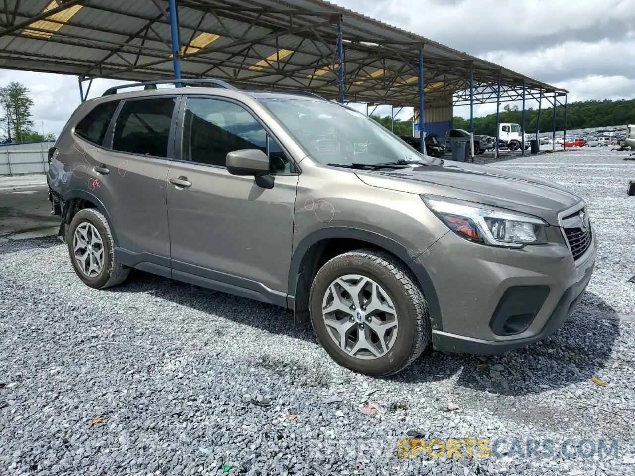 4 fotografías del automóvil dañado JF2SKAGC1KH428920 SUBARU FORESTER 2019