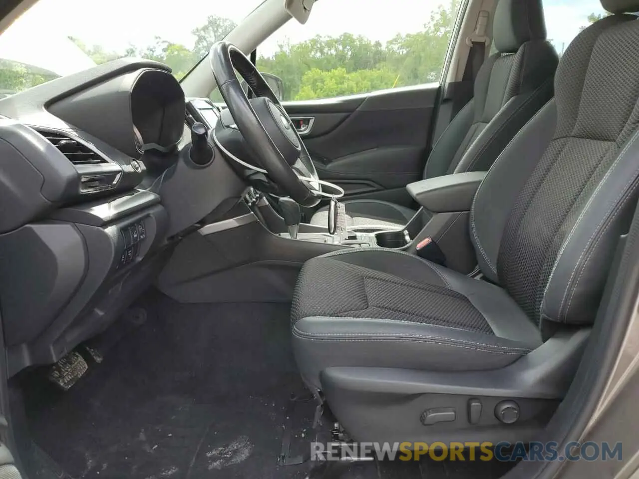 7 fotografías del automóvil dañado JF2SKAGC1KH428920 SUBARU FORESTER 2019