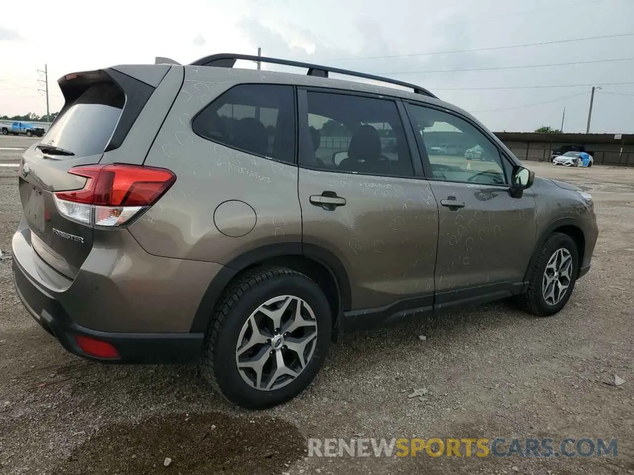 3 fotografías del automóvil dañado JF2SKAGC3KH509370 SUBARU FORESTER 2019