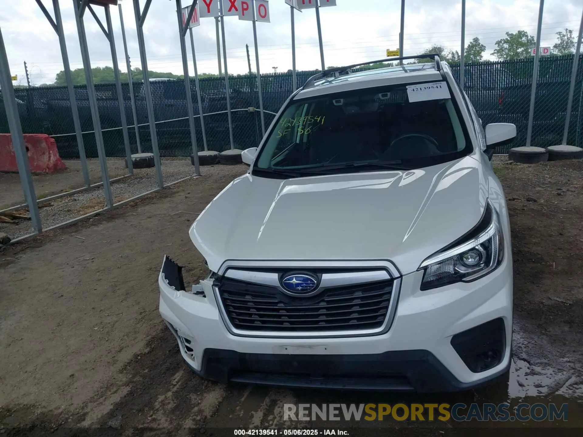 13 fotografías del automóvil dañado JF2SKAGC7KH469634 SUBARU FORESTER 2019