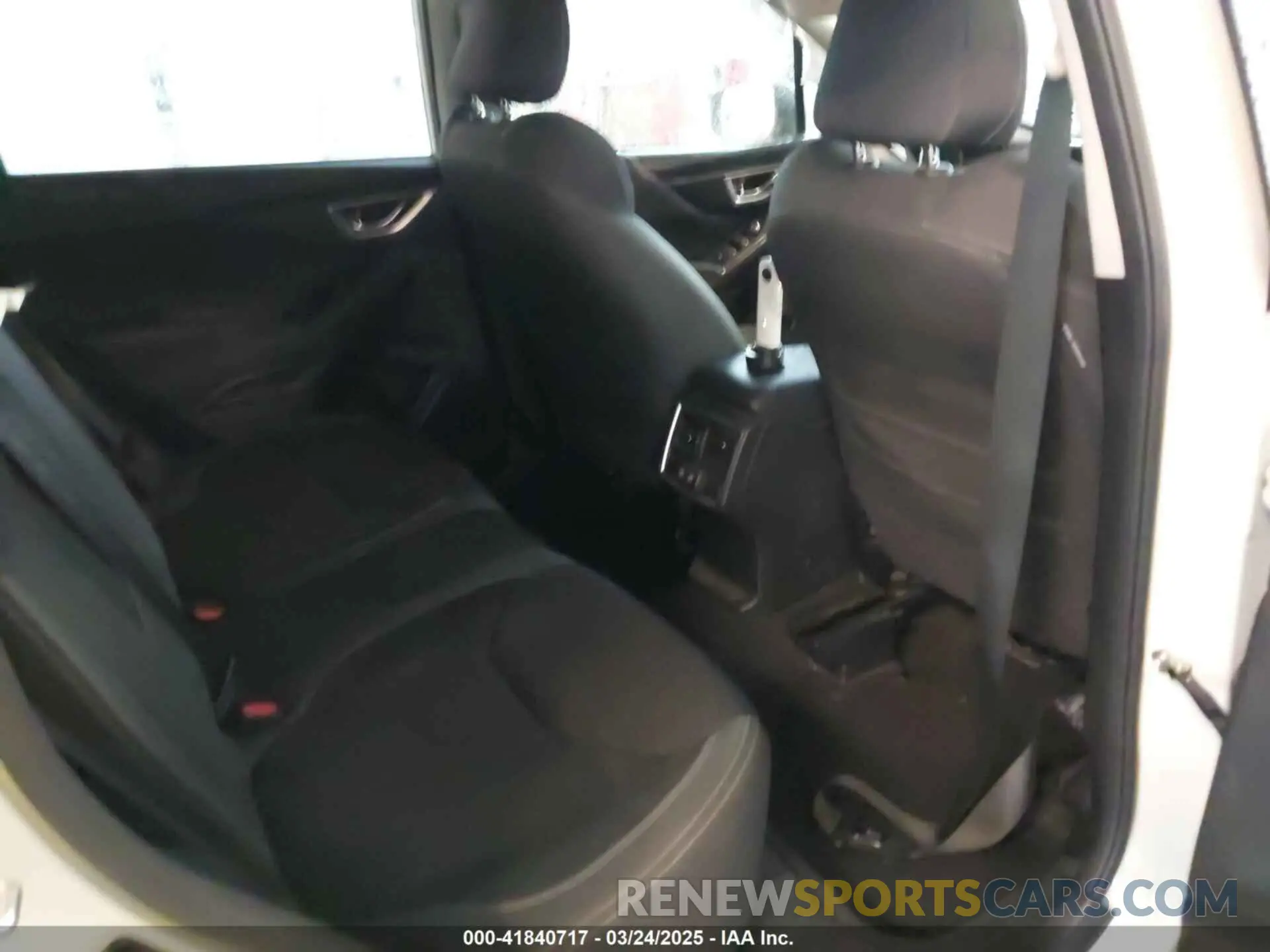 8 fotografías del automóvil dañado JF2SKAGC7KH533557 SUBARU FORESTER 2019