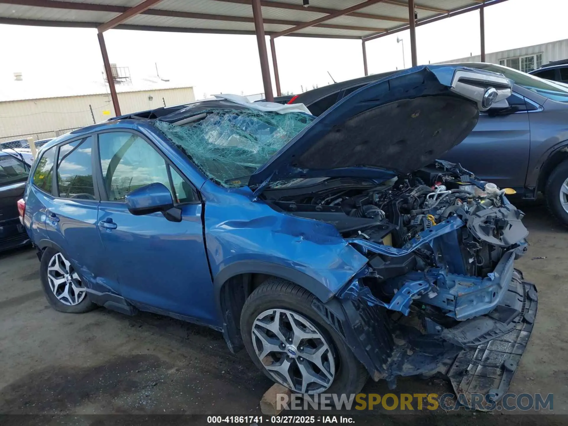 14 fotografías del automóvil dañado JF2SKAGC9KH412500 SUBARU FORESTER 2019