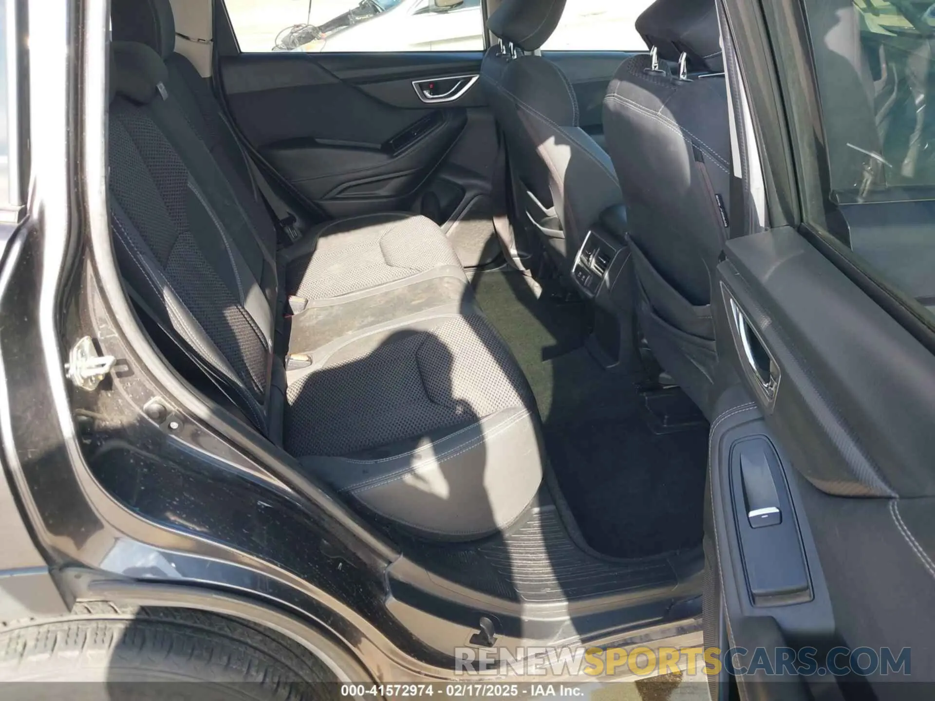 8 fotografías del automóvil dañado JF2SKAGCXKH486072 SUBARU FORESTER 2019