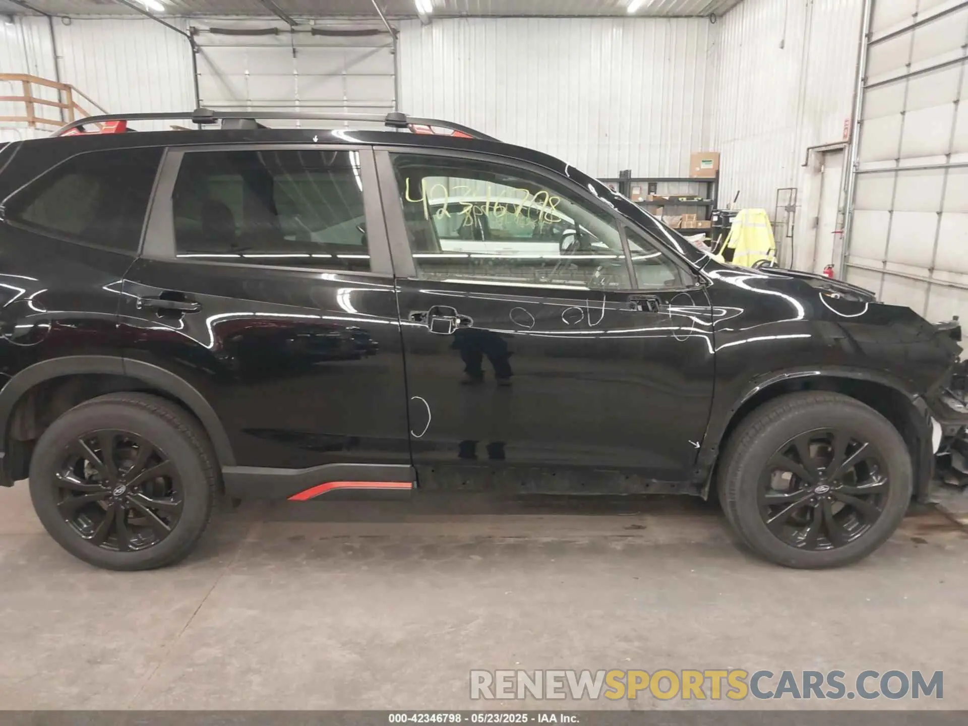14 fotografías del automóvil dañado JF2SKAJC5KH486201 SUBARU FORESTER 2019