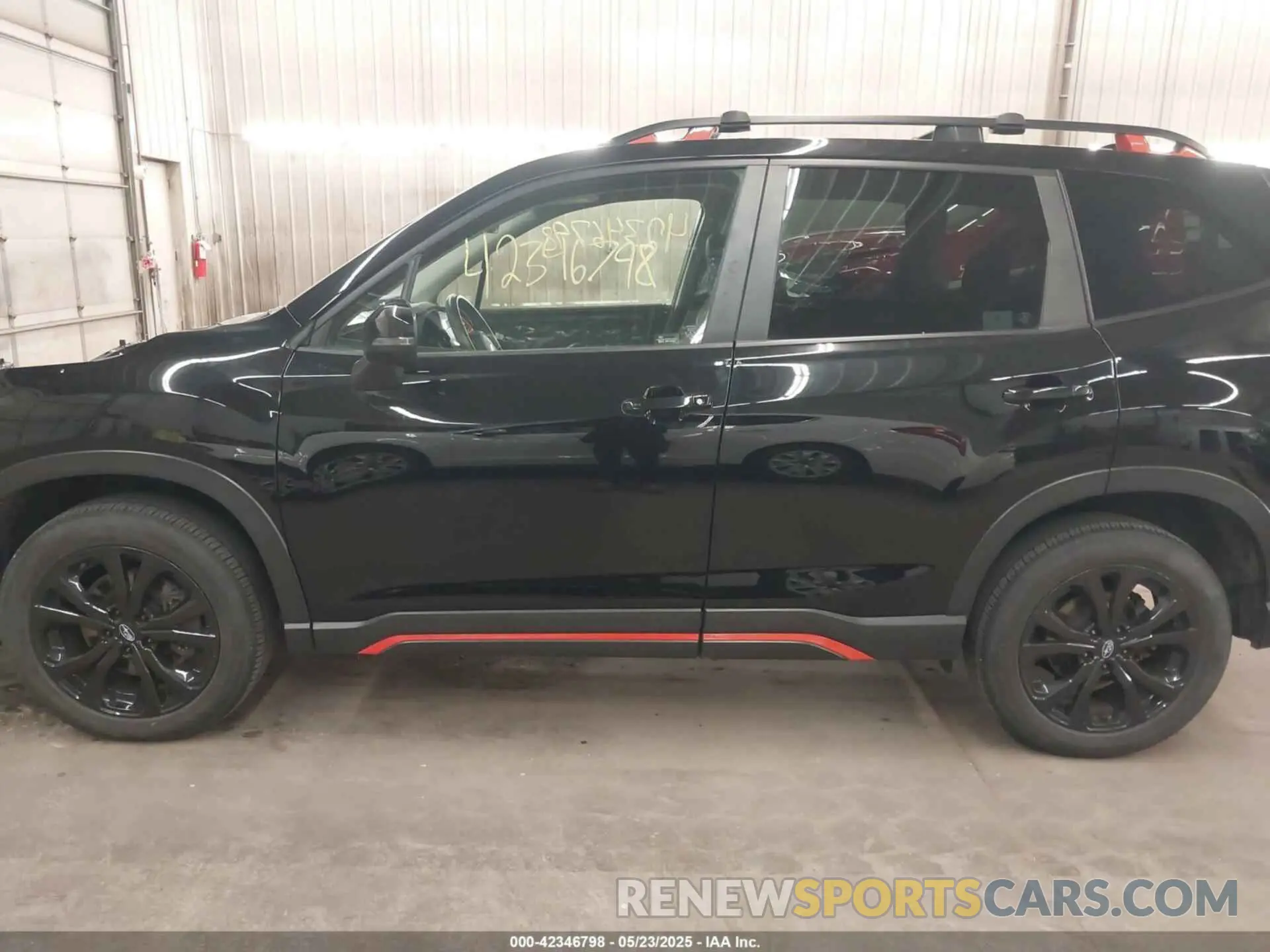 15 fotografías del automóvil dañado JF2SKAJC5KH486201 SUBARU FORESTER 2019