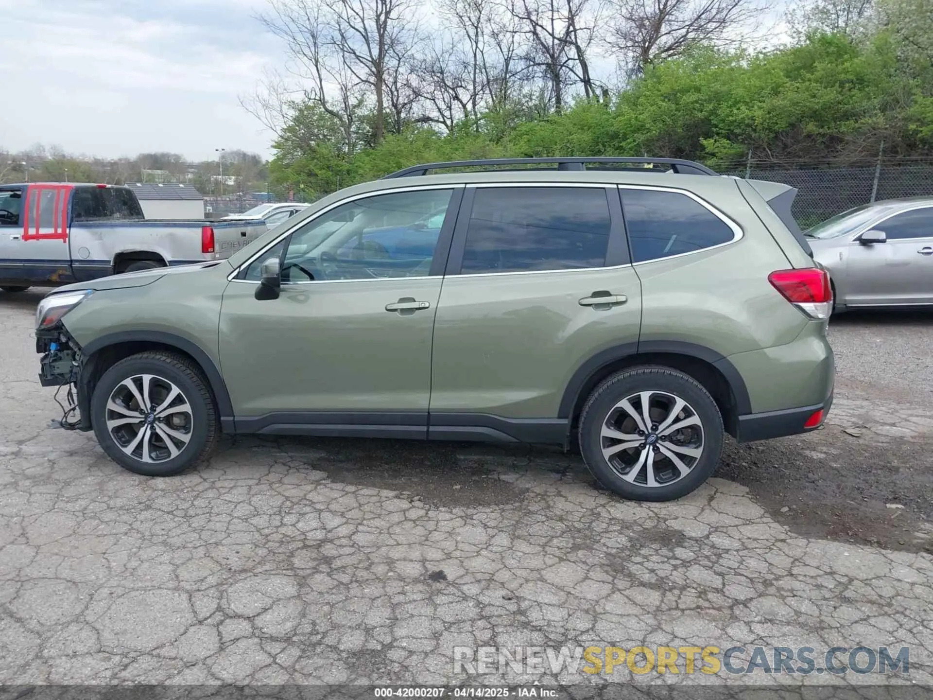 15 fotografías del automóvil dañado JF2SKASC6KH431965 SUBARU FORESTER 2019