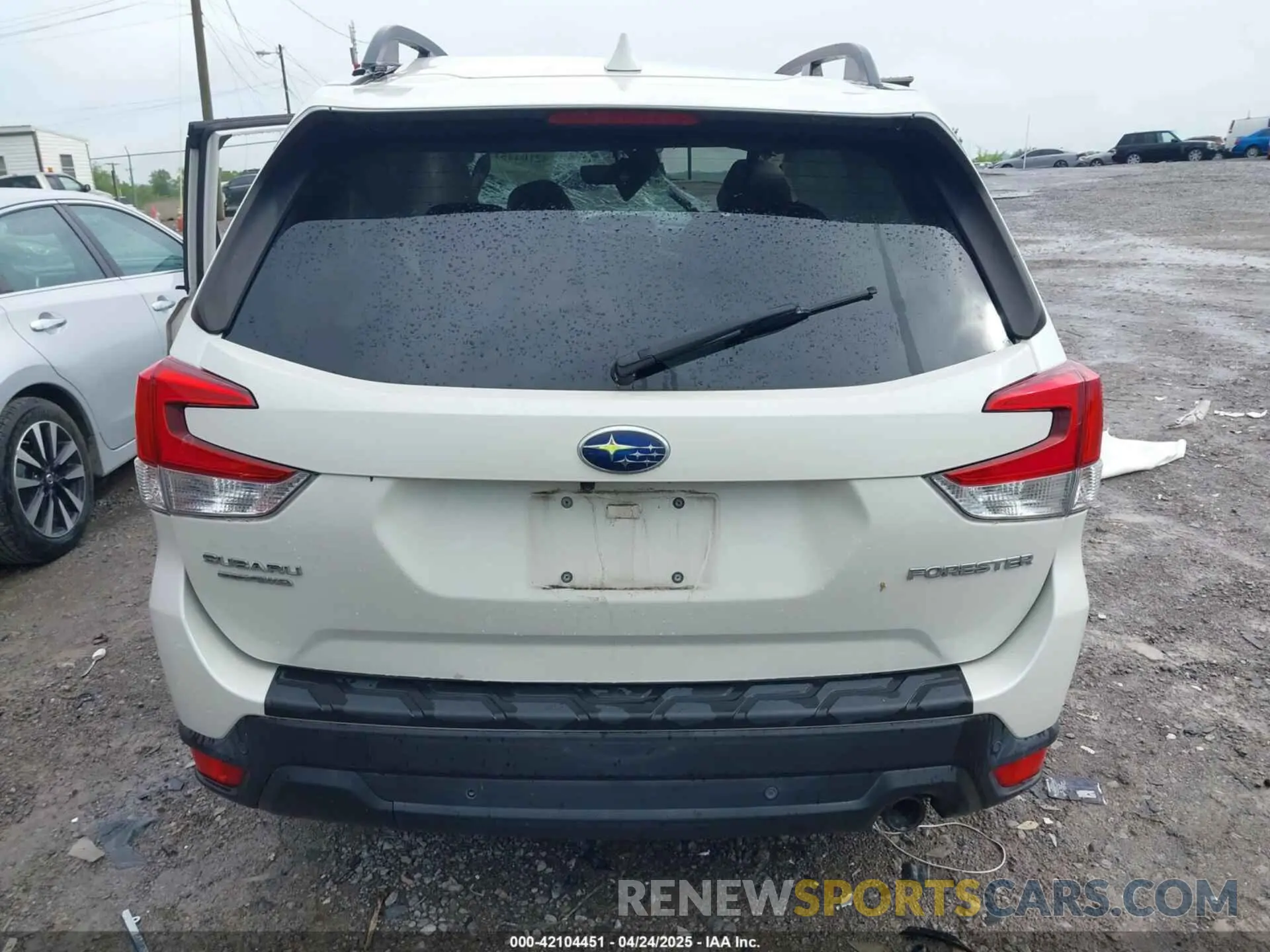 15 fotografías del automóvil dañado JF2SKAUC3KH495667 SUBARU FORESTER 2019