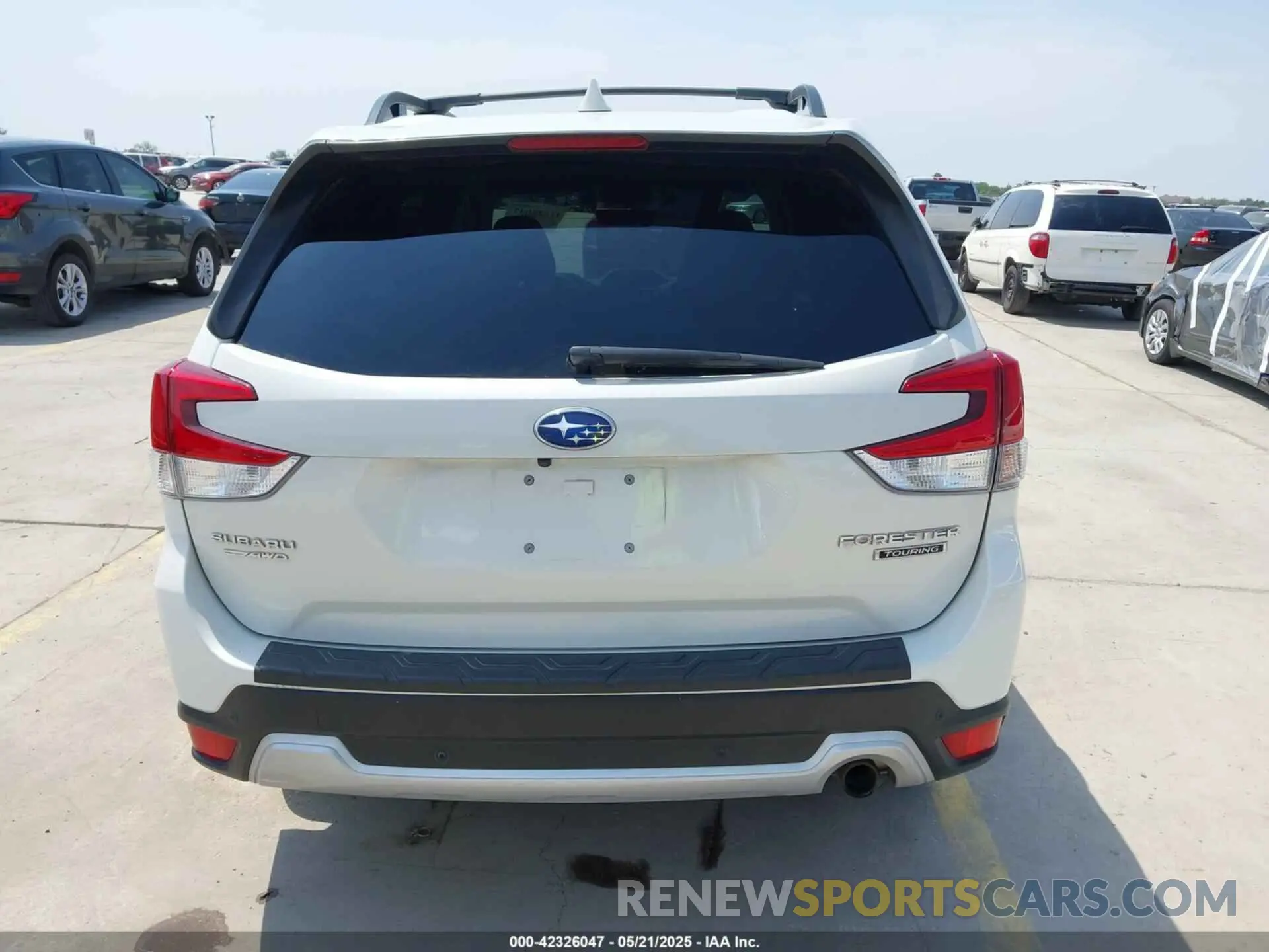 15 fotografías del automóvil dañado JF2SKAWC2KH595689 SUBARU FORESTER 2019