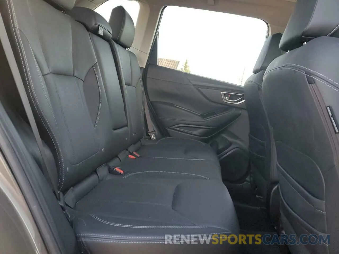 11 fotografías del automóvil dañado JF2SKAWC6KH546687 SUBARU FORESTER 2019