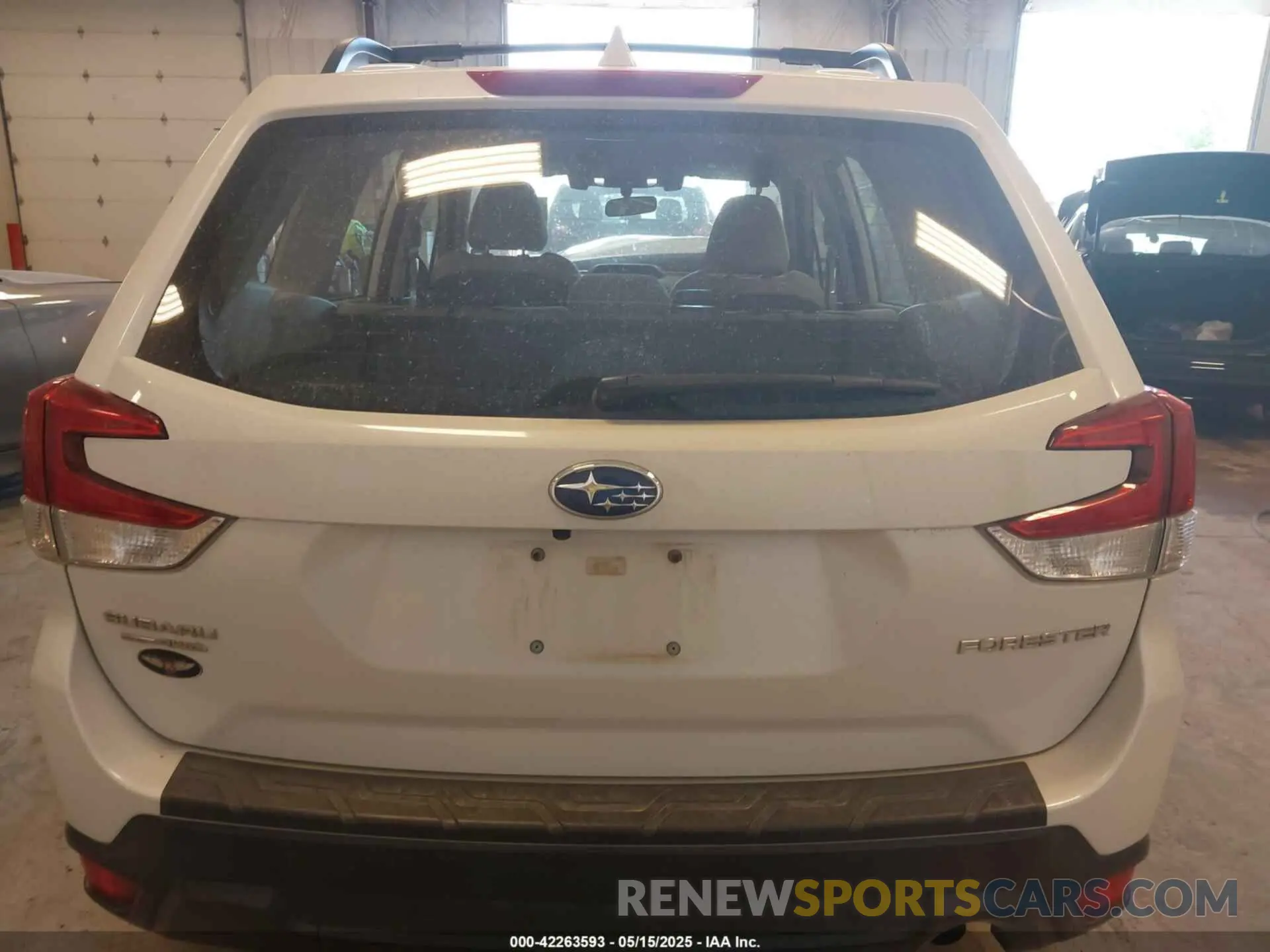 16 fotografías del automóvil dañado JF2SKADC5LH441045 SUBARU FORESTER 2020