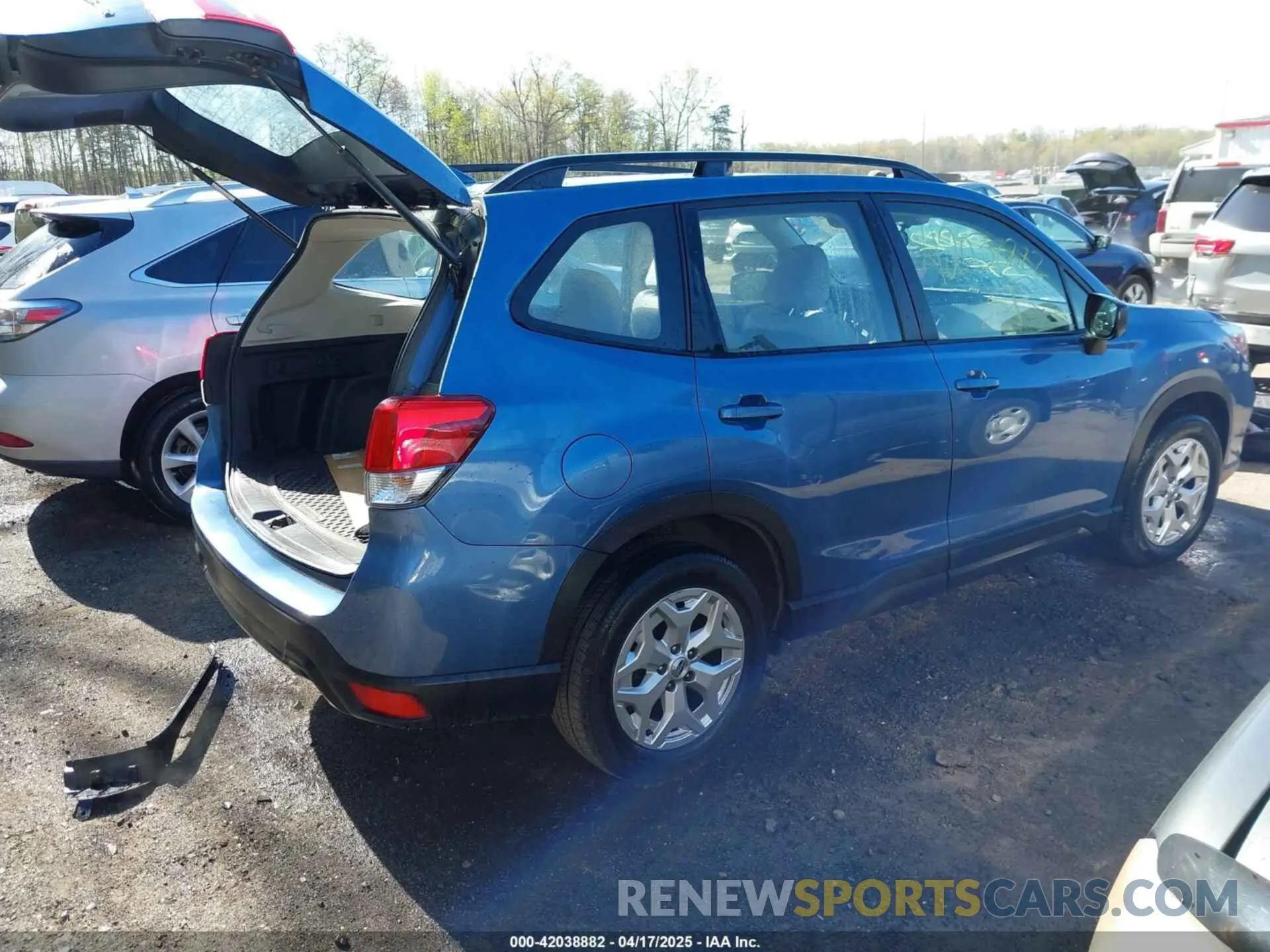 4 fotografías del automóvil dañado JF2SKADC5LH482601 SUBARU FORESTER 2020