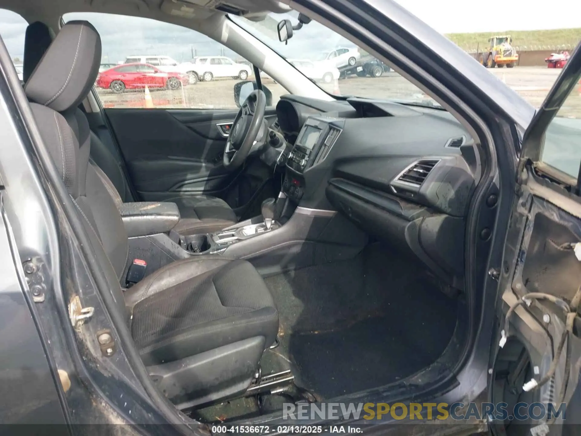 5 fotografías del automóvil dañado JF2SKADC6LH583825 SUBARU FORESTER 2020